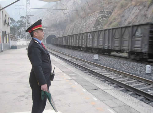 了解鐵路上的五大系統(tǒng)，車，機(jī)，工，電，輛崗位工作