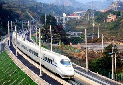 火車(chē)司機(jī)上班怎么工作的