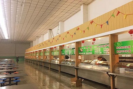石家莊鐵路職業(yè)技工學(xué)校食堂需要帶飯盆嗎？