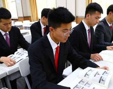 石家莊東華鐵路學(xué)校23年錄取分?jǐn)?shù)線多少？