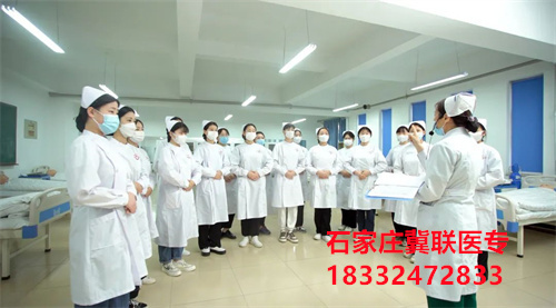 初中學(xué)醫(yī)護(hù)專業(yè)上3+3好還是3+2好？